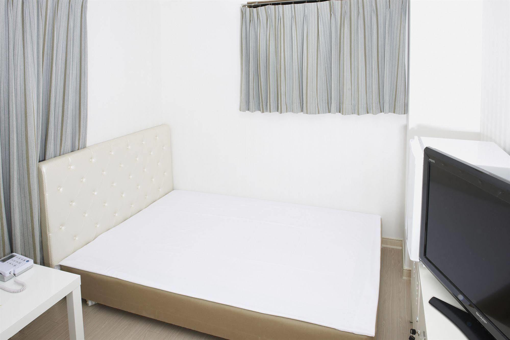 Hotel Empire In Shinjuku Токио Екстериор снимка